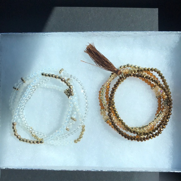 2 Sets Of Bracelets💎 designed by Irma Rivera - Picture 2 of 6